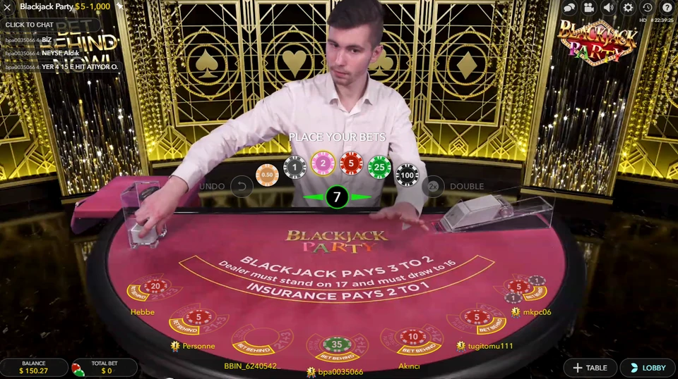 Giao diện bàn chơi Blackjack tại sảnh casino RR88